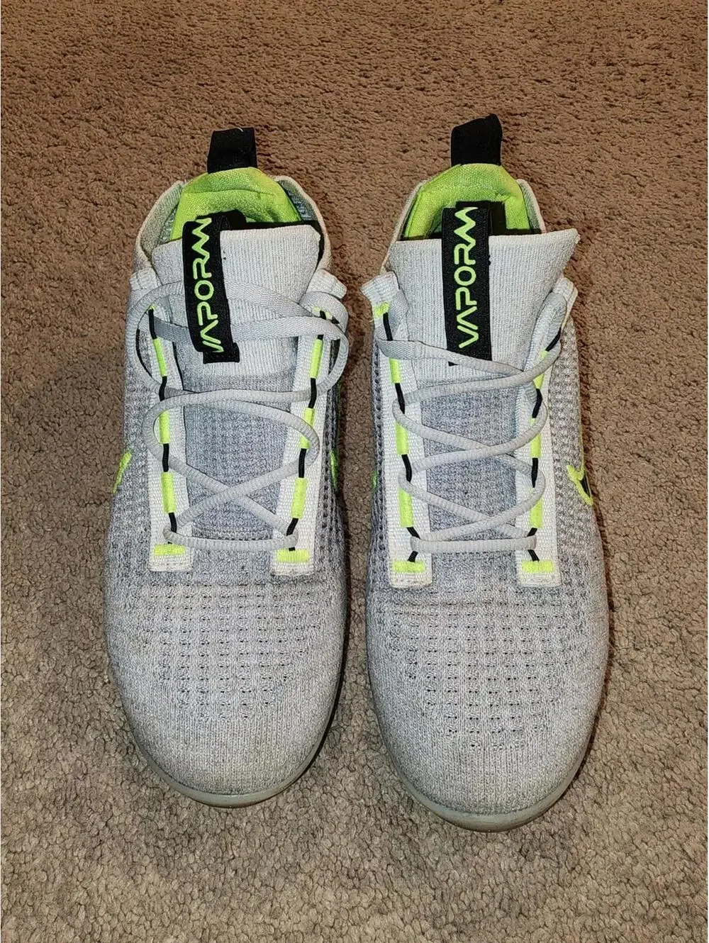 Nike Air VaporMax 2021 Flyknit Gray Athletic Running Shoes